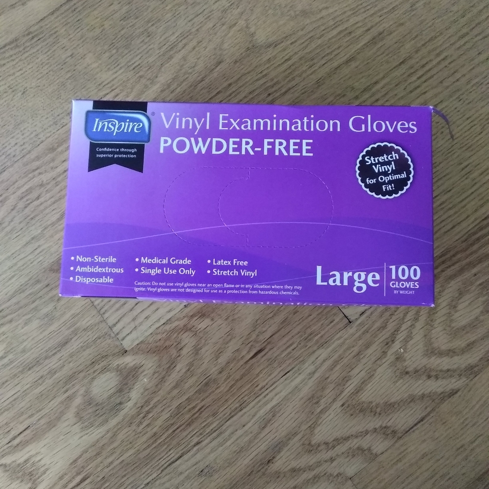 2 boxes of powder free medical Vinyl examination gloves